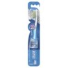 ORALB CROSS ACTION A/PLACCA SP          